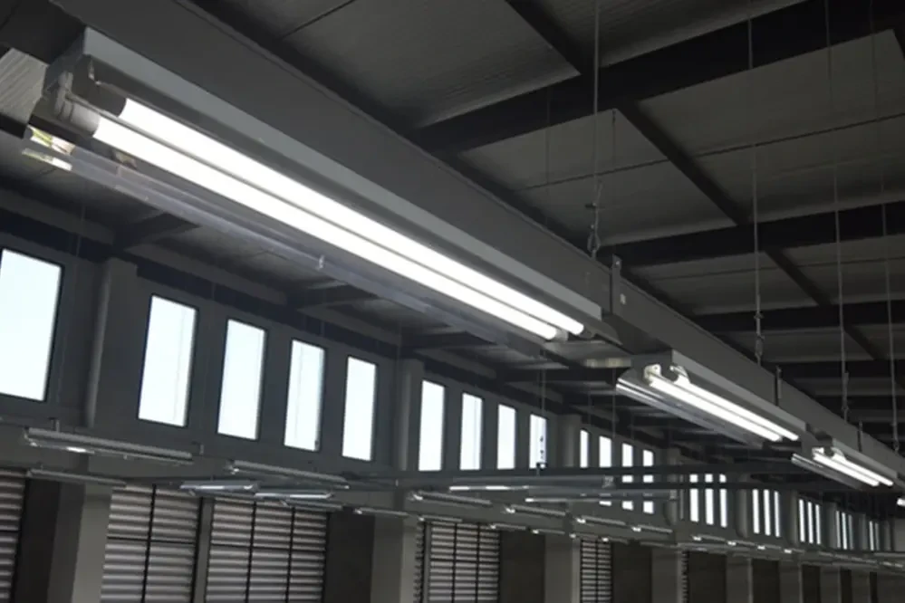 Glass LED Tube Light for Commercial Lighting