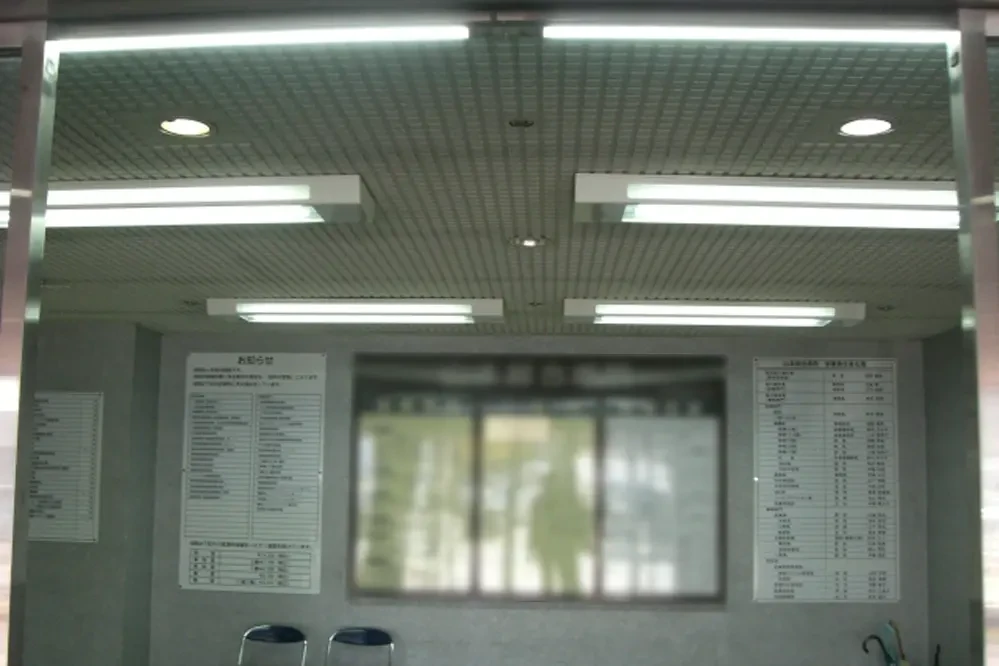 LED Tube Case Hospital Japan 1